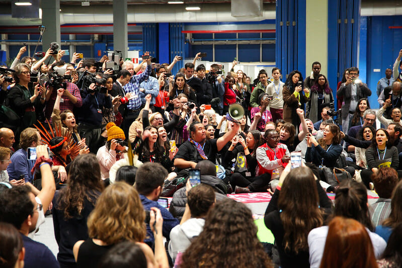 Jóvenes se manifiestan durante la COP25 celebrada en Madrid.